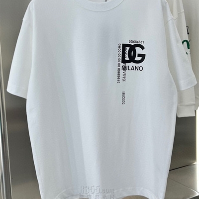 市场上装-T恤-欧货T恤