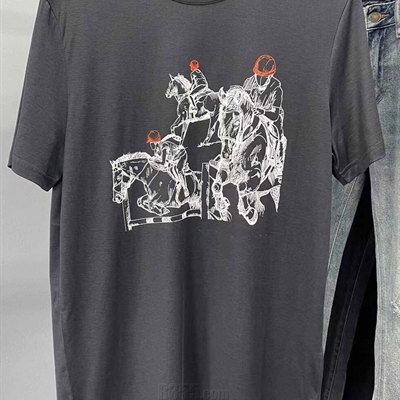 市场上装-T恤-欧货T恤