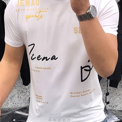 市场上装-T恤-欧货T恤