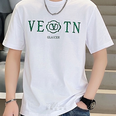 市场上装-T恤-欧货T恤