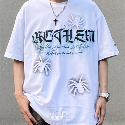 市场上装-T恤-电商T恤