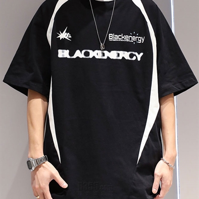 市场上装-T恤-电商T恤