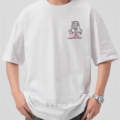 市场上装-T恤-电商T恤