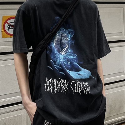 市场上装-T恤-电商T恤