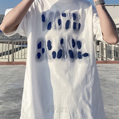 市场上装-T恤-电商T恤