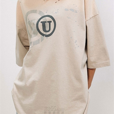 市场上装-T恤-电商T恤