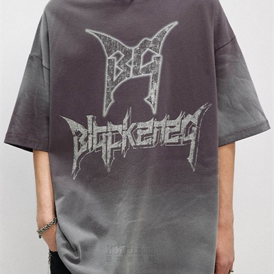 市场上装-T恤-电商T恤