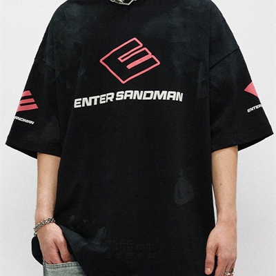 市场上装-T恤-电商T恤