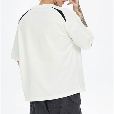 市场上装-T恤-电商T恤