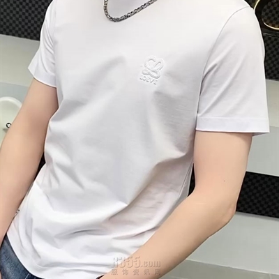 市场上装-T恤-欧货T恤