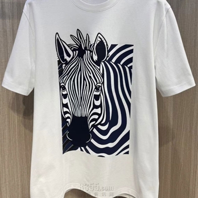 市场上装-T恤-欧货T恤