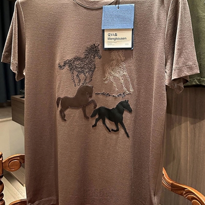 市场上装-T恤-欧货T恤