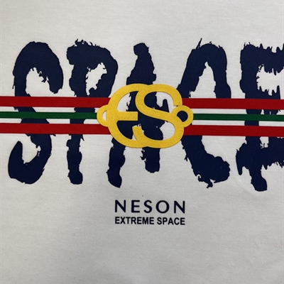 市场上装-T恤-欧货T恤