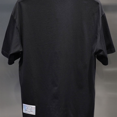 市场上装-T恤-欧货T恤