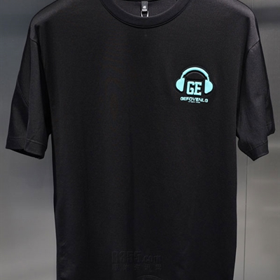 市场上装-T恤-欧货T恤