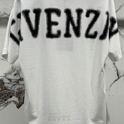 市场上装-T恤-欧货T恤