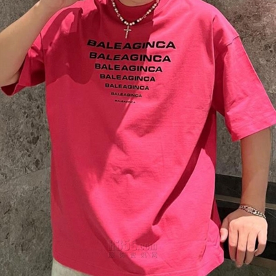 市场上装-T恤-电商T恤