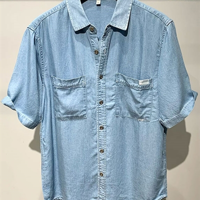 市场上装-衬衫-休闲衬衫