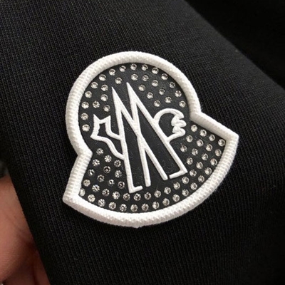 市场上装-T恤-欧货T恤