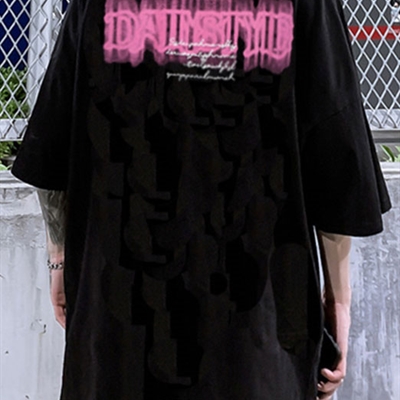 市场上装-T恤-电商T恤