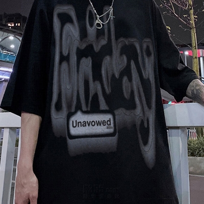 市场上装-T恤-电商T恤