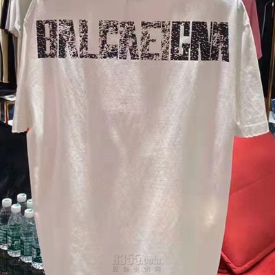 市场上装-T恤-欧货T恤