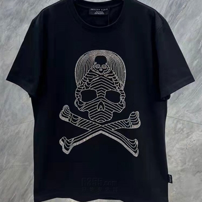 市场上装-T恤-欧货T恤