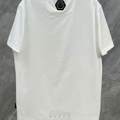 市场上装-T恤-欧货T恤