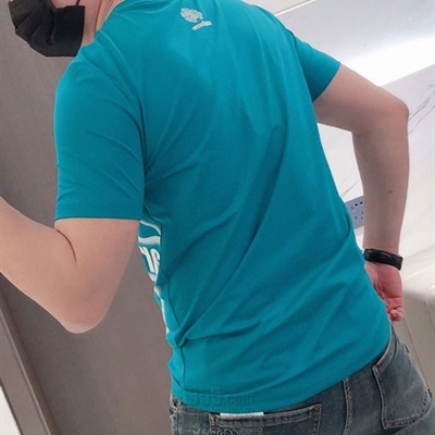 市场上装-T恤-欧货T恤