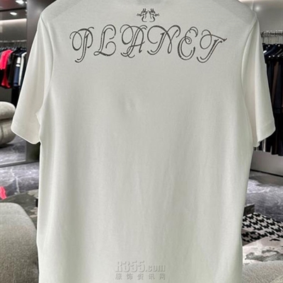 市场上装-T恤-欧货T恤