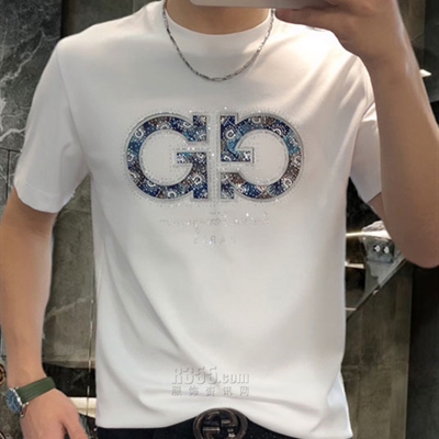 市场上装-T恤-欧货T恤