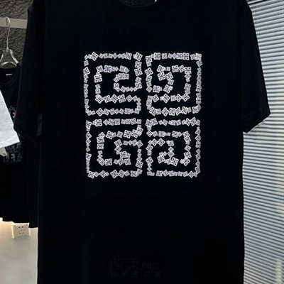 市场上装-T恤-欧货T恤