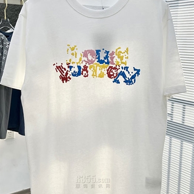 市场上装-T恤-欧货T恤