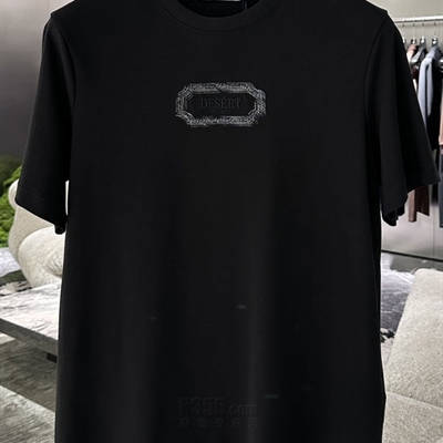 市场上装-T恤-欧货T恤