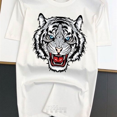 市场上装-T恤-欧货T恤