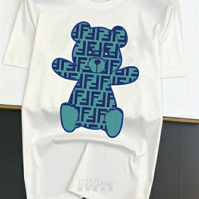 市场上装-T恤-欧货T恤