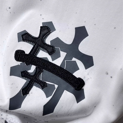 市场上装-T恤-欧货T恤