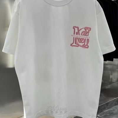 市场上装-T恤-欧货T恤