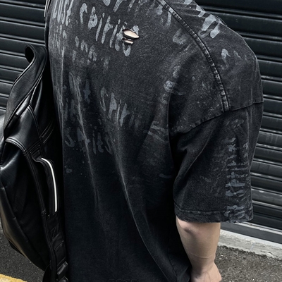 市场上装-T恤-电商T恤