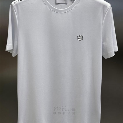 市场上装-T恤-欧货T恤