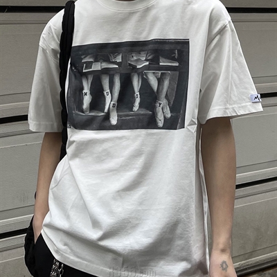 市场上装-T恤-电商T恤