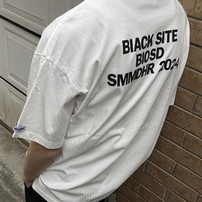 市场上装-T恤-电商T恤