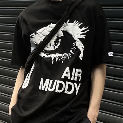 市场上装-T恤-电商T恤