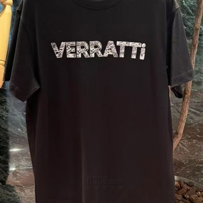 市场上装-T恤-欧货T恤