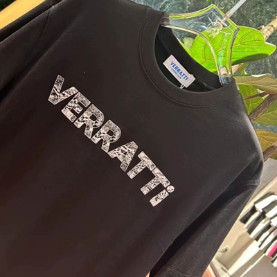 市场上装-T恤-欧货T恤