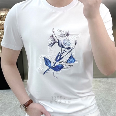 市场上装-T恤-欧货T恤