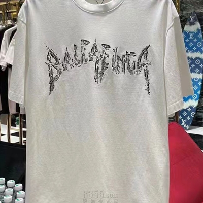 市场上装-T恤-欧货T恤