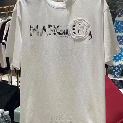 市场上装-T恤-欧货T恤