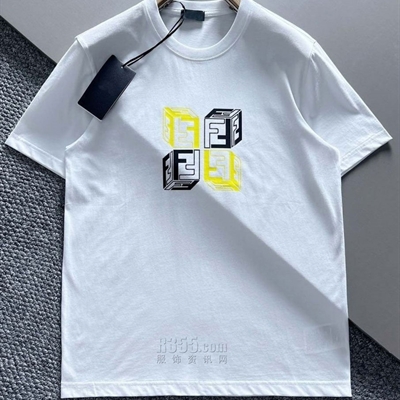 市场上装-T恤-欧货T恤