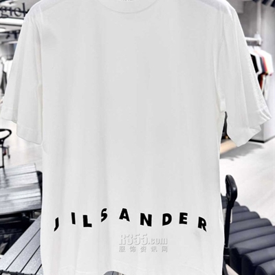 市场上装-T恤-欧货T恤